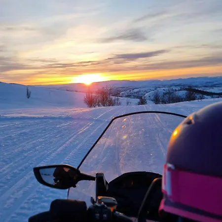 Stylish In Scenic Rafsbotn Feriehus Alta